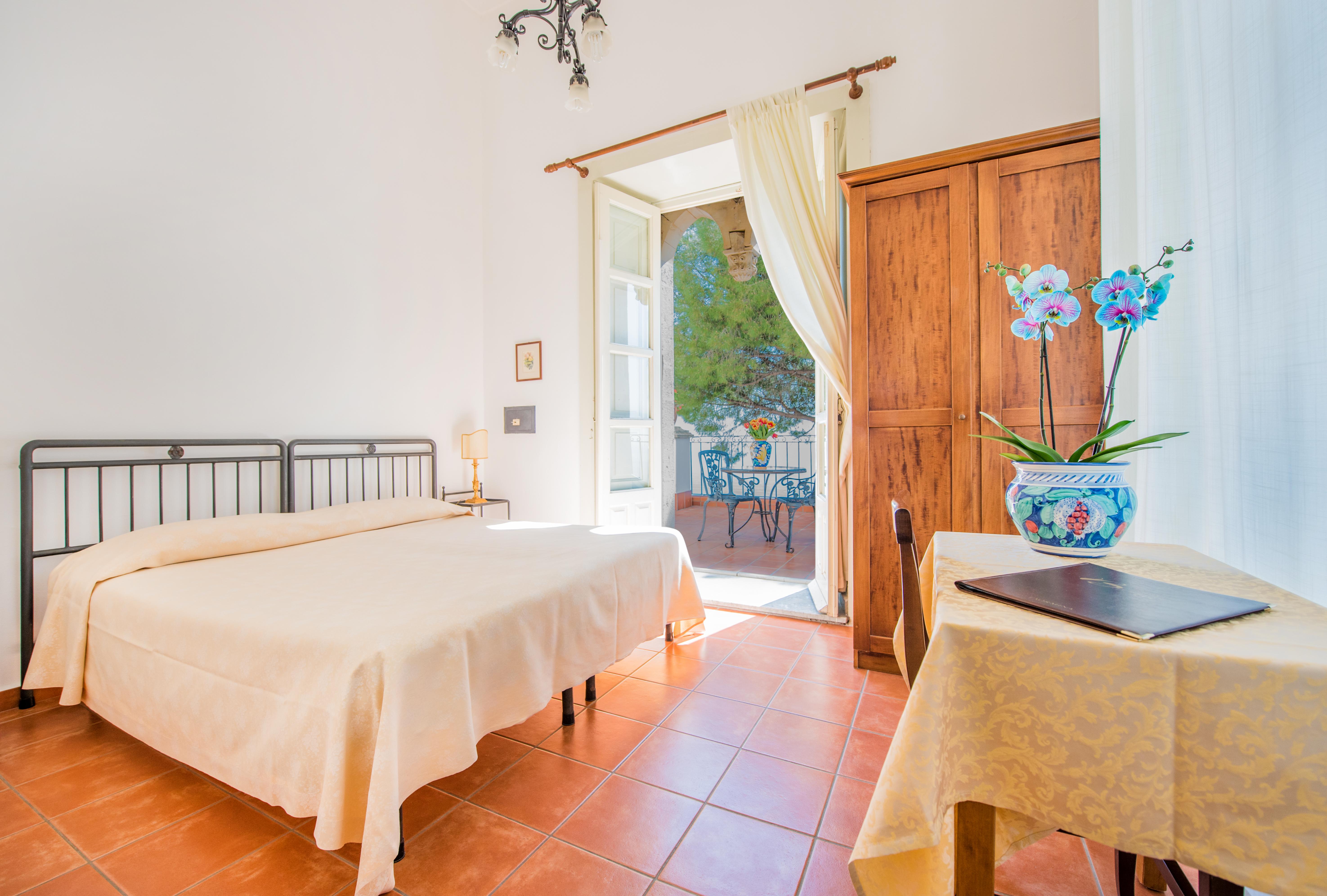 Hotel Bel Soggiorno ตาออร์มินา ภายนอก รูปภาพ